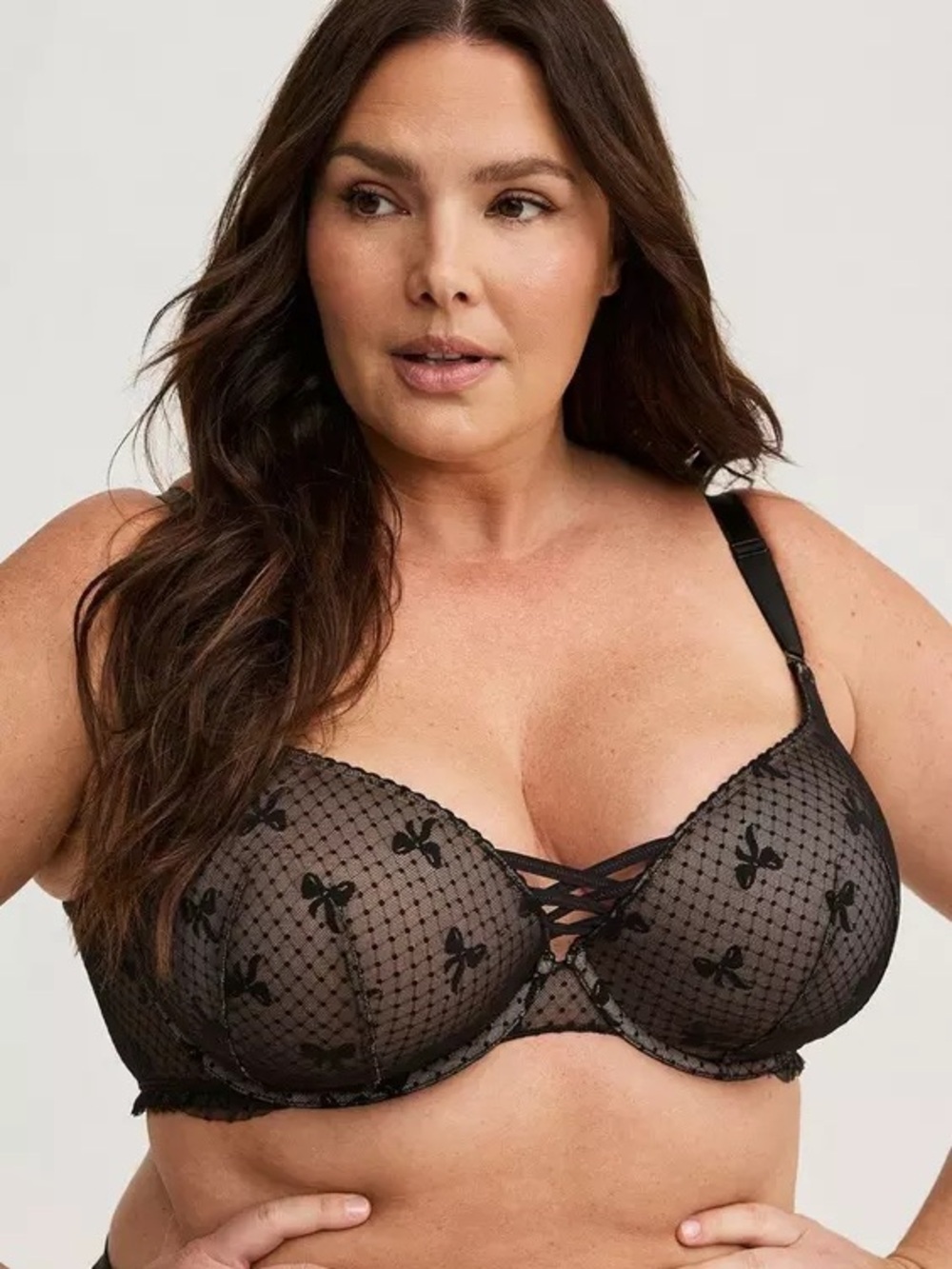 Torrid XO Plunge Push Up Bra NWT - Picture 1 of 3